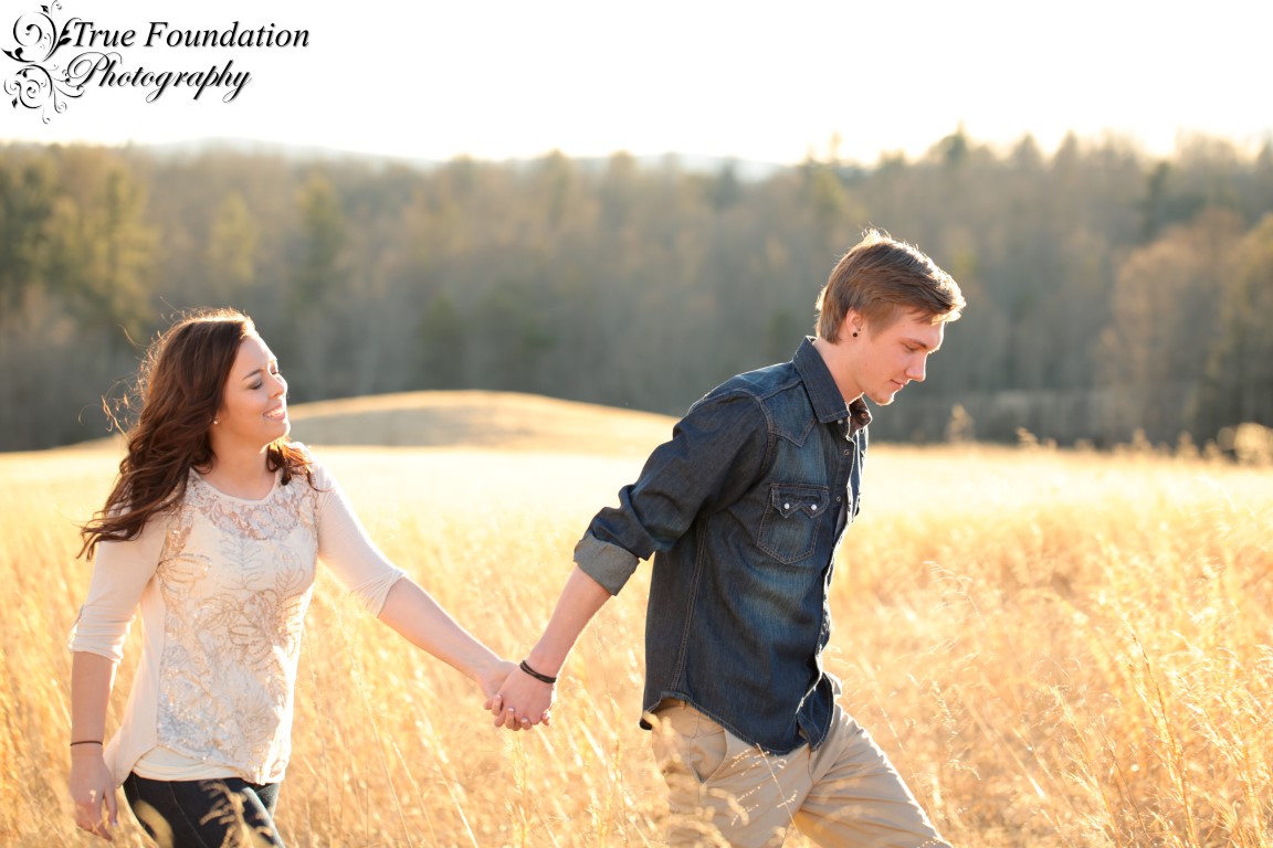 Hendersonville-North-Carolina-Engagement-Photographer