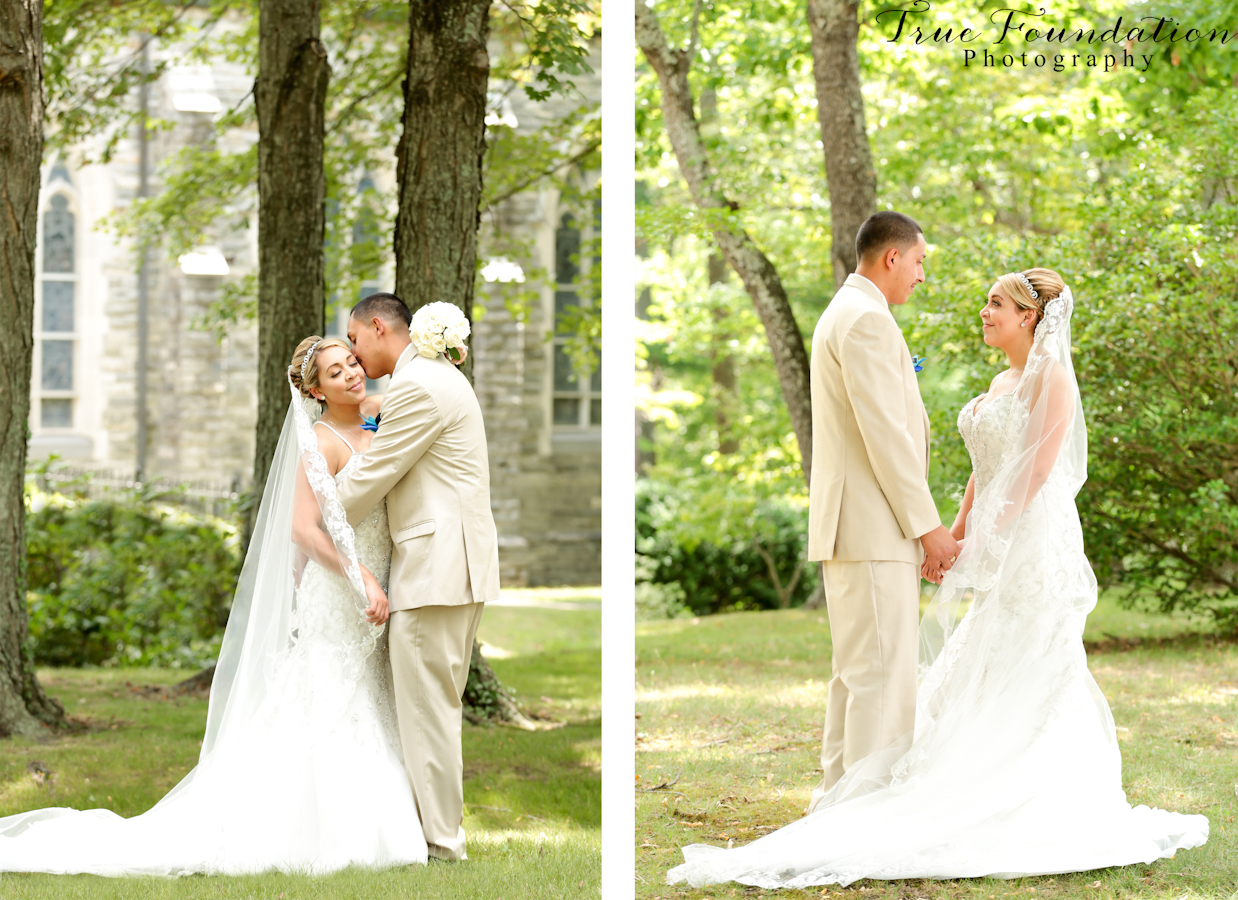 Wedding-Photography-Hendersonville-NC-Wedding-at-Episcapol-Church