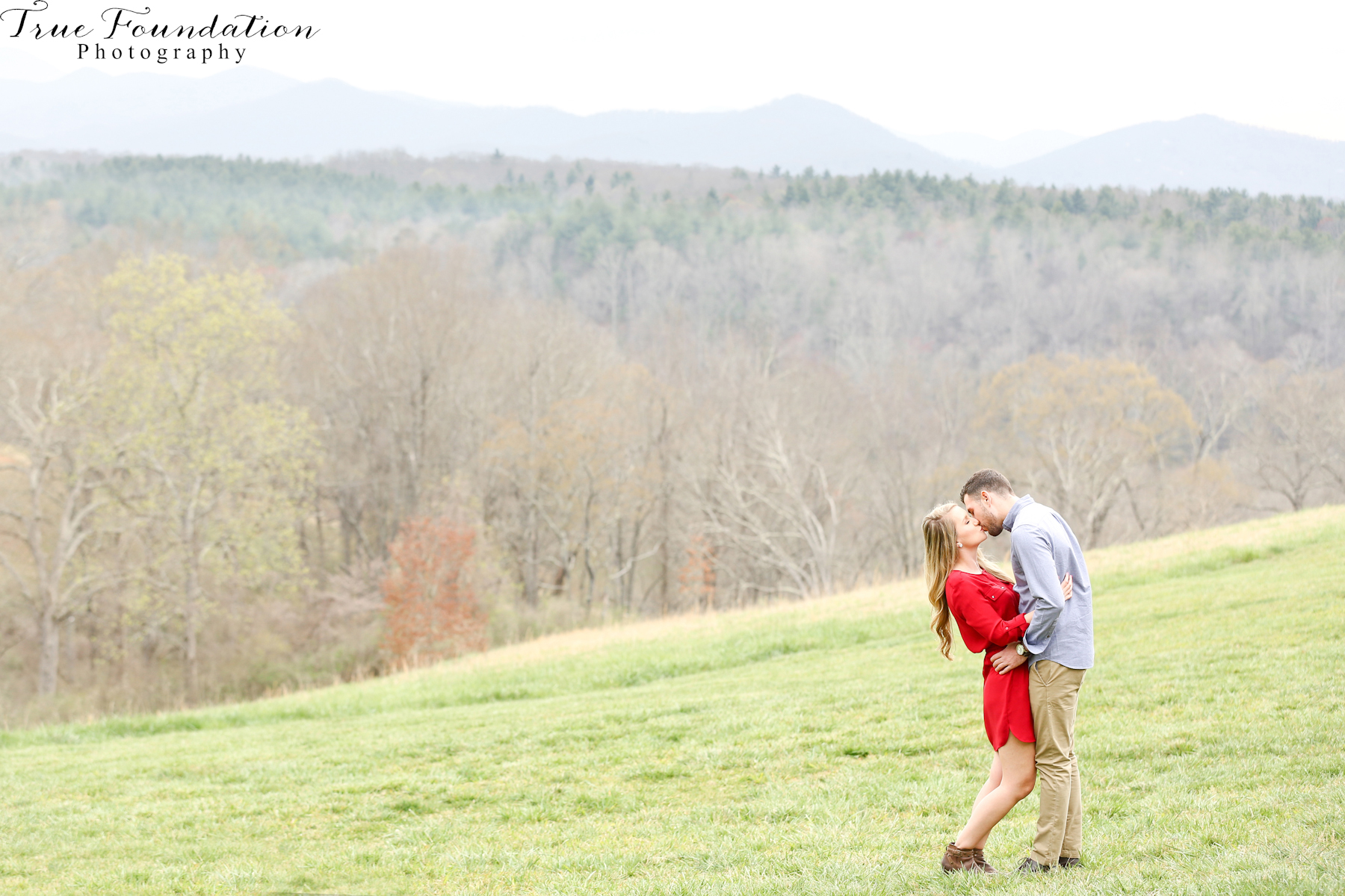 Hendersonville - NC - Engagement - Wedding - Photography - photo - photographer - Biltmore - Blooms - Asheville - Charlotte - Spring - session - shoot - couple (16)