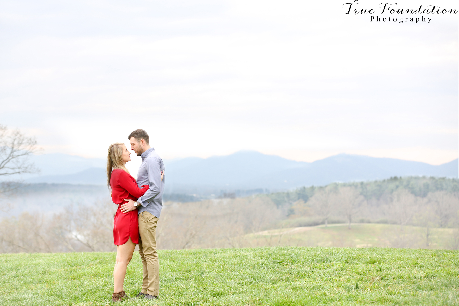 Hendersonville - NC - Engagement - Wedding - Photography - photo - photographer - Biltmore - Blooms - Asheville - Charlotte - Spring - session - shoot - couple (20)