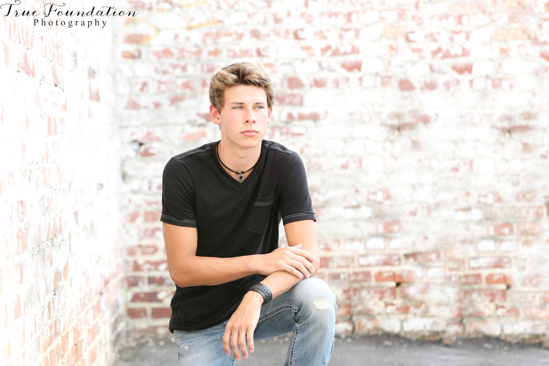Hendersonville - NC - Headshots - Photography - Photographer - Up - and - coming - Country - Music - Artist - Meghan - Woods -Senior - Boy - North - Carolina - Nashville - Recording (15)