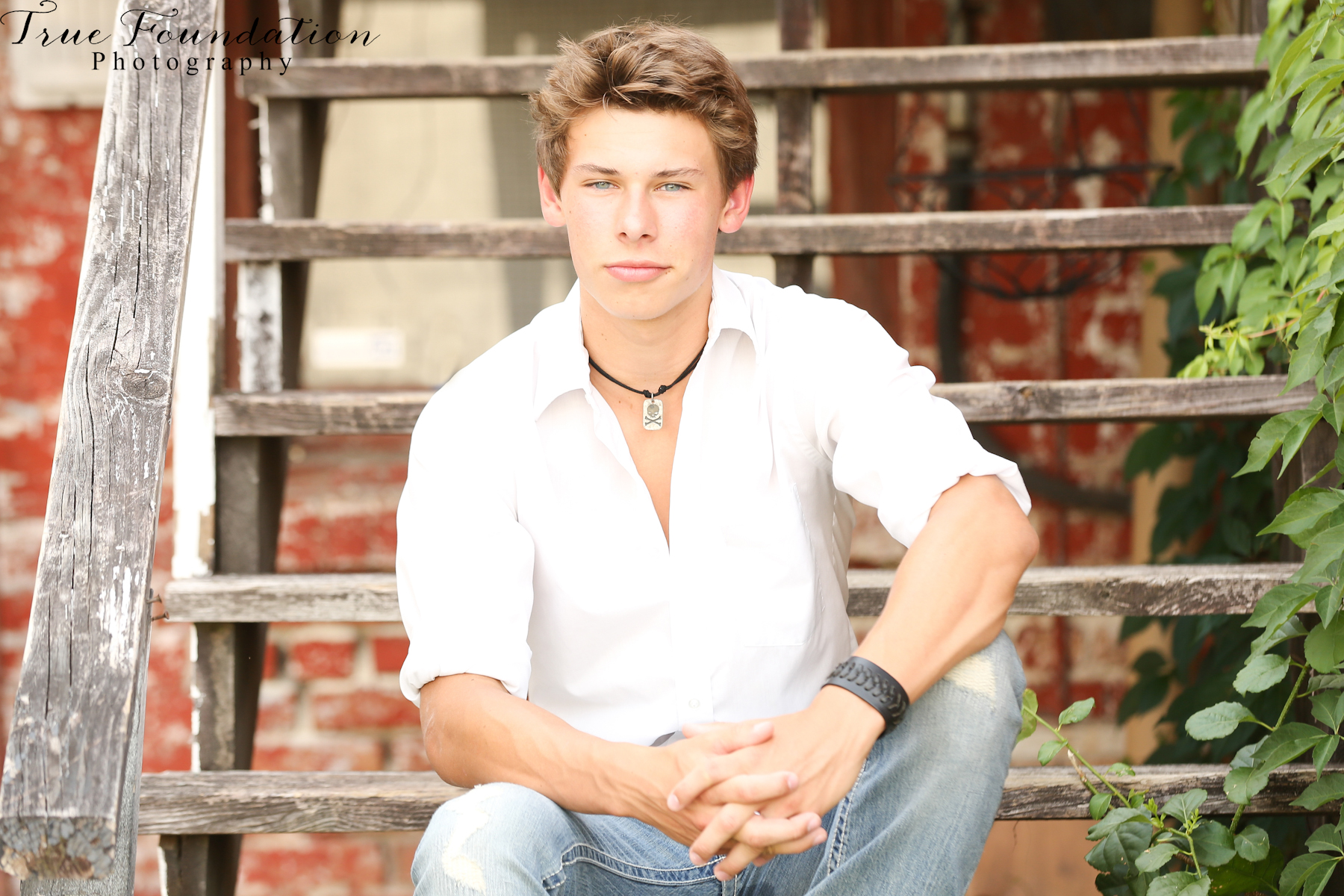 Hendersonville - NC - Headshots - Photography - Photographer - Up - and - coming - Country - Music - Artist - Meghan - Woods -Senior - Boy - North - Carolina - Nashville - Recording (29)