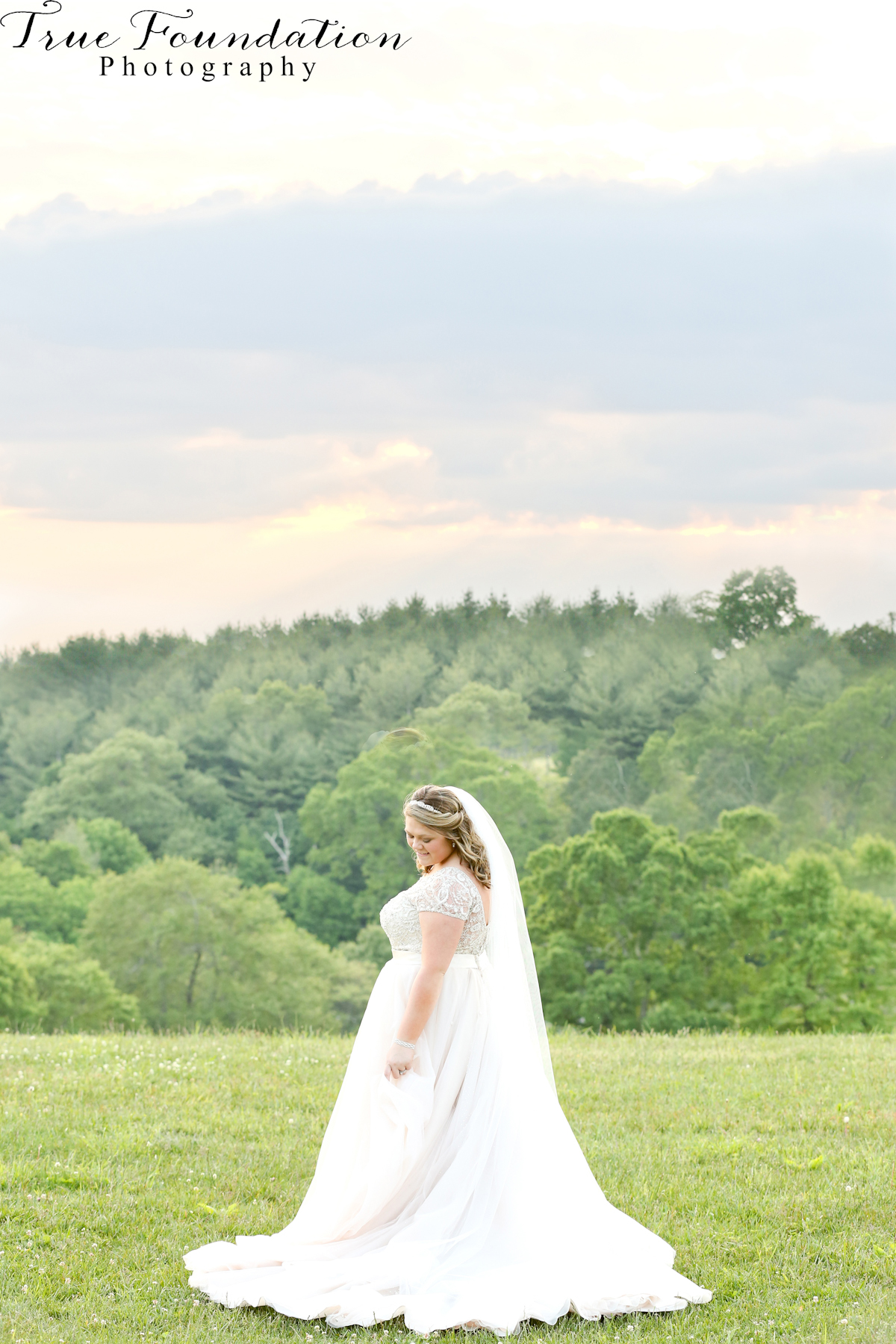 Hendersonville - NC - Wedding - Photography - Grand - Highlands - Bear - Wallow - Mountain - North - Carolina - Bridal - Portraits - Photos (17)
