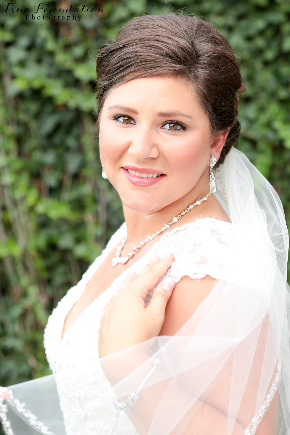Bridal - Portrait - Photography - Photos - Hendersonville - NC - Shelby - Photographers - Farm - Country - Pinterest - Bride (36)