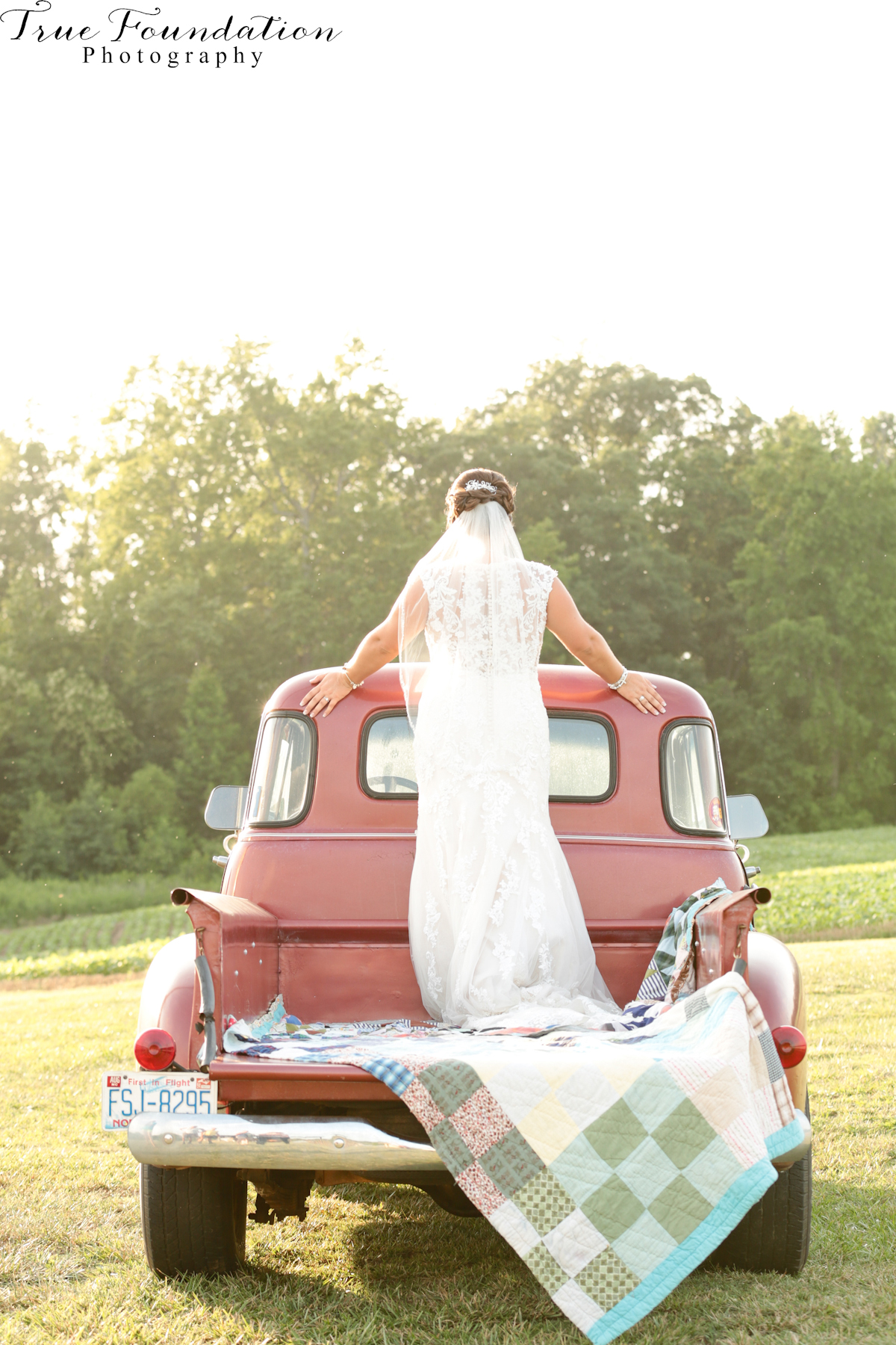Bridal - Portrait - Photography - Photos - Hendersonville - NC - Shelby - Photographers - Farm - Country - Pinterest - Bride (40)