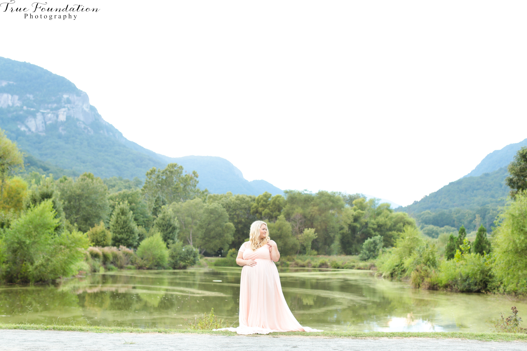 hendersonville-nc-maternity-photography-photographers-so-trendy-dress-mountain-views-9