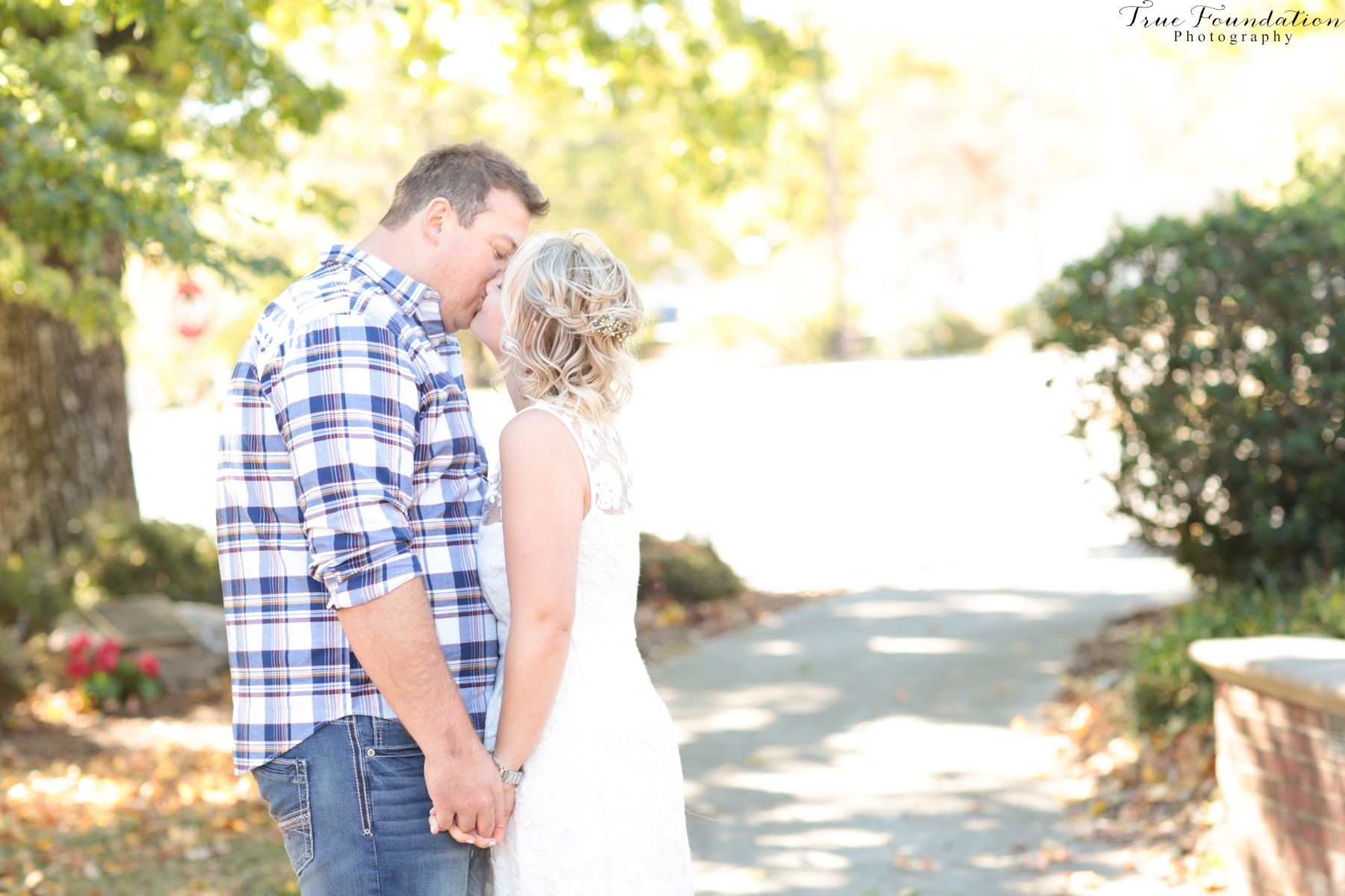 elopement-photographer-hendersonville-asheville-nc-wedding-courthouse-32